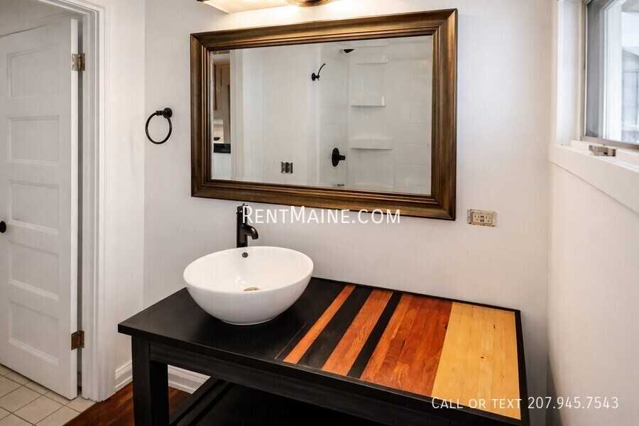 189 Forest Ave #1 - Photo 7 of 18