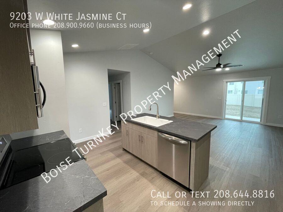 9203 W White Jasmine Ct - Photo 7 of 38