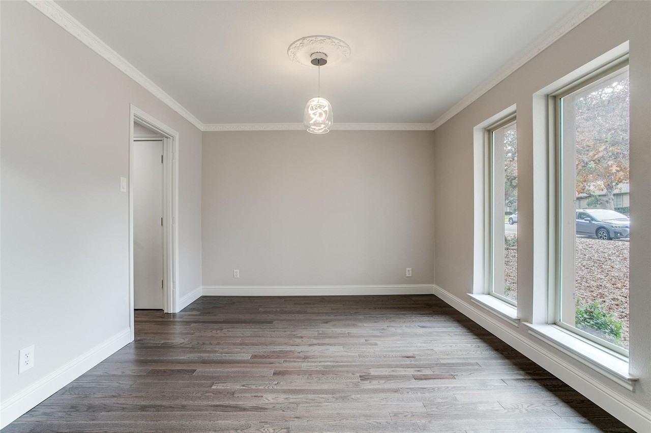 7327 Wellcrest Dr - Photo 5 of 12