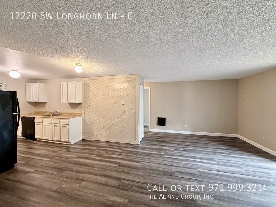 12220 Sw Longhorn Ln #C - Photo 4 of 24