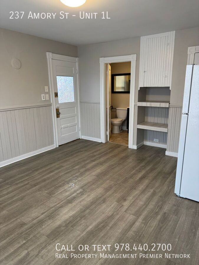 237 Amory St #1L - Photo 7 of 13