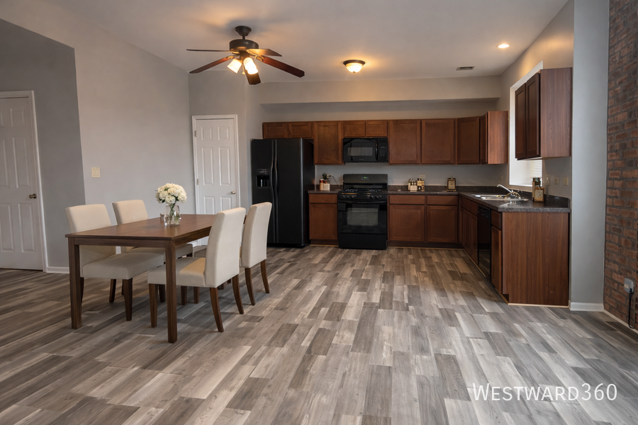 6201 S Rhodes Ave #101 - Photo 5 of 9