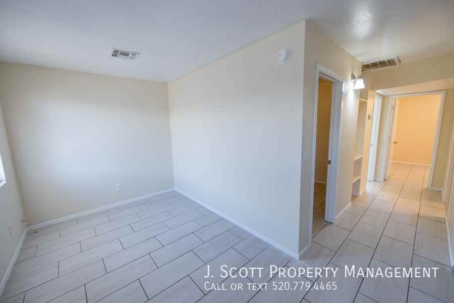 1753 E Harvard St #1 - Photo 3 of 17