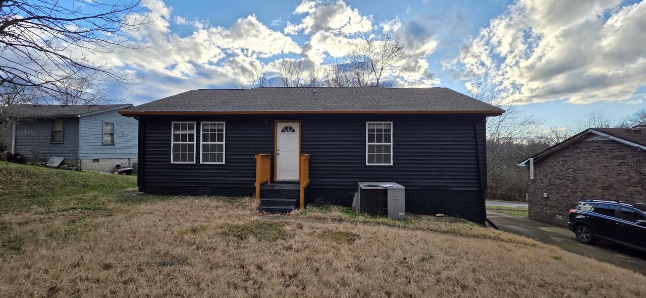 2323 Ilolo St #1 - Photo 2 of 33