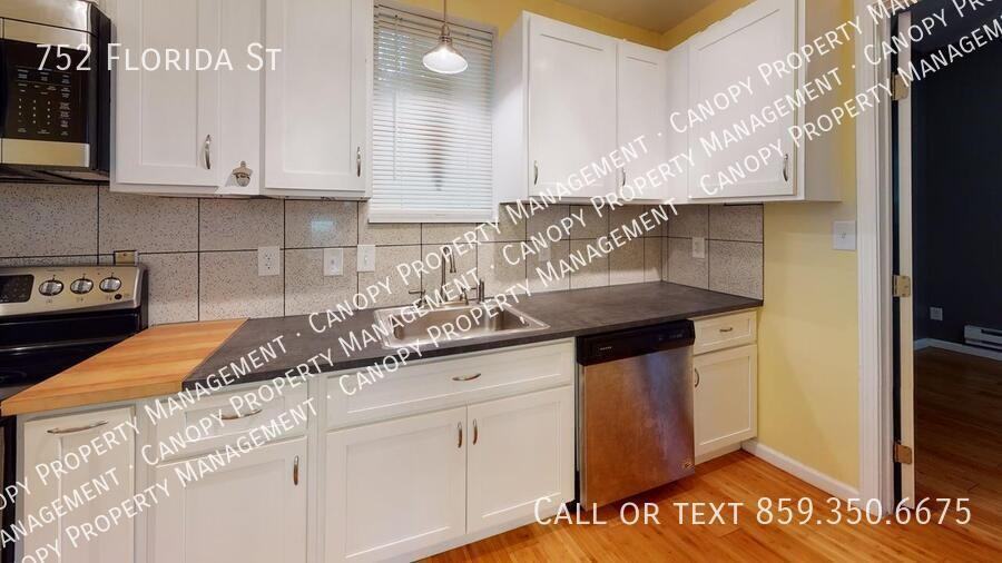 752 Florida St - Photo 2 of 8