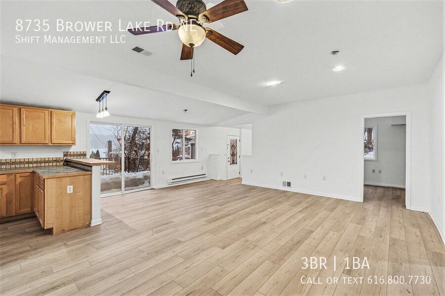 8735 Brower Lake Rd Ne - Photo 2 of 17