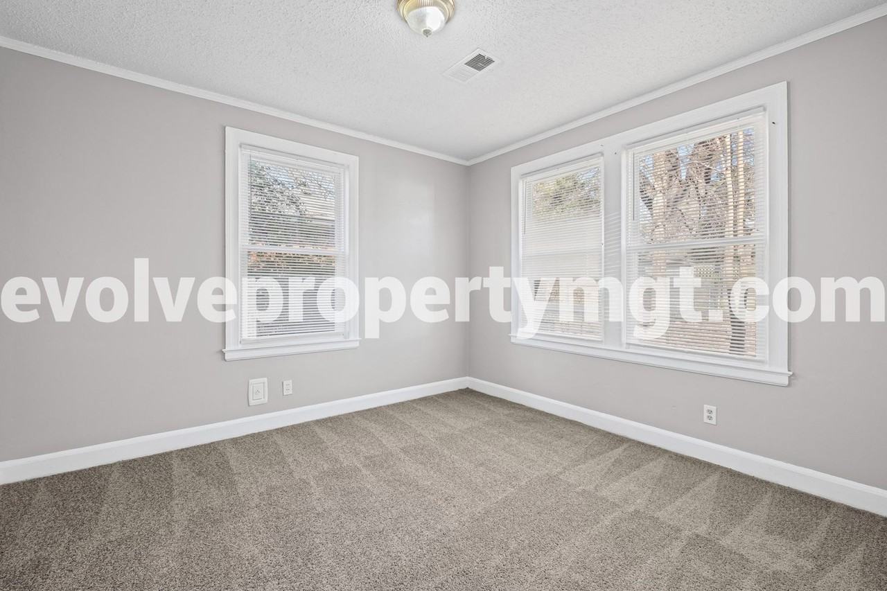 3610 Kearney Ave - Photo 6 of 22