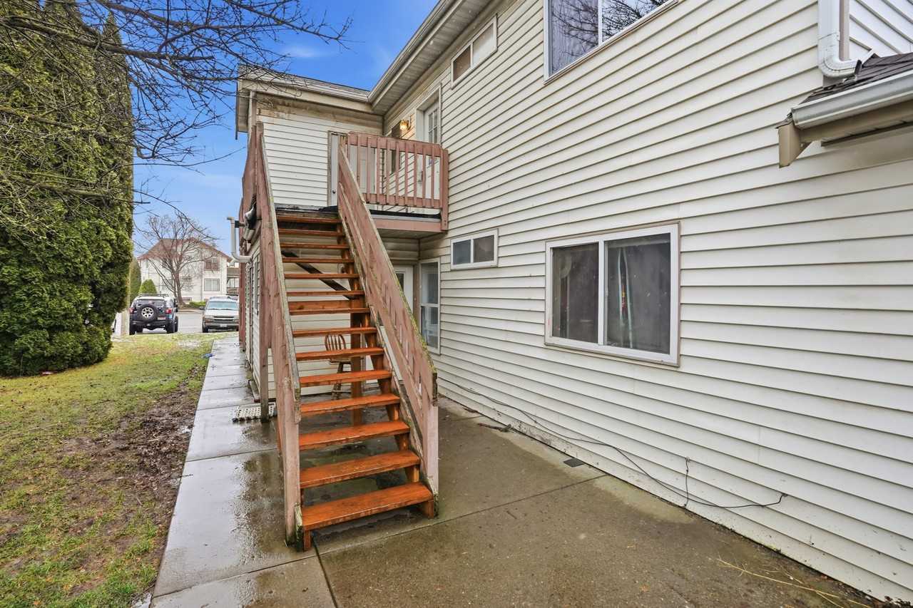 3385 West Lilac Court - 3385 A #3385A - Photo 3 of 39