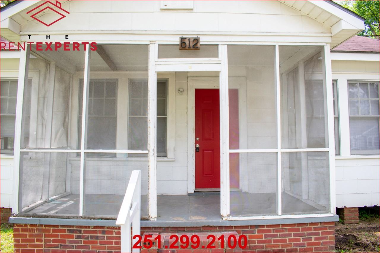 512 Williams Street - Main House #MAIN - Photo 3 of 21