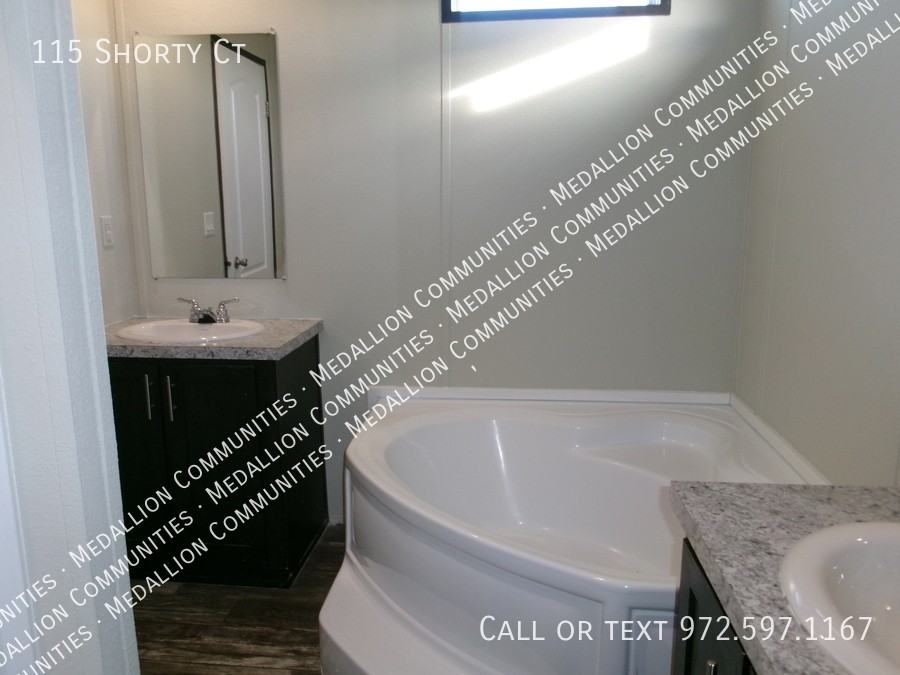 115 Shorty Ct - Photo 6 of 12