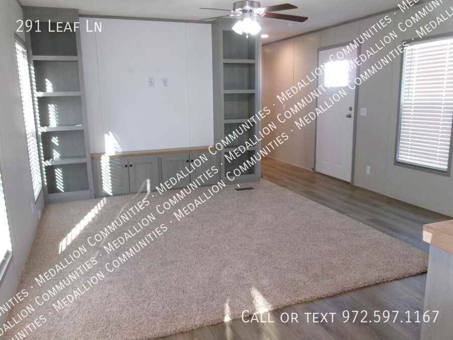 291 Leaf Ln - Photo 3 of 9