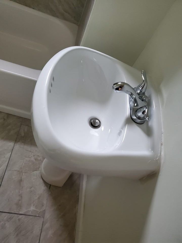 5749 Wister St #1R - Photo 6 of 6