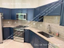 featured image of 560 Sw Indian Key Dr