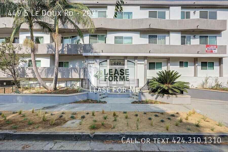 449 S Le Doux Rd #202 - Photo 3 of 40