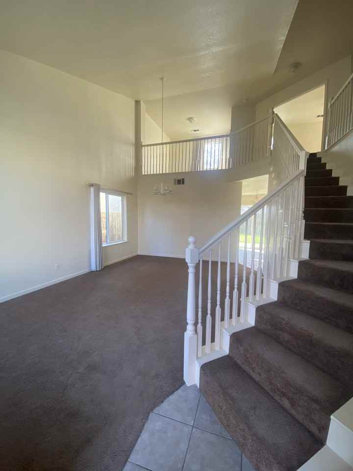 1706 Shay Way #1 - Photo 2 of 12