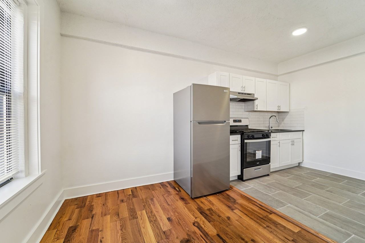 Spaxalaya 106 Harrison LLC - Photo 5 of 13