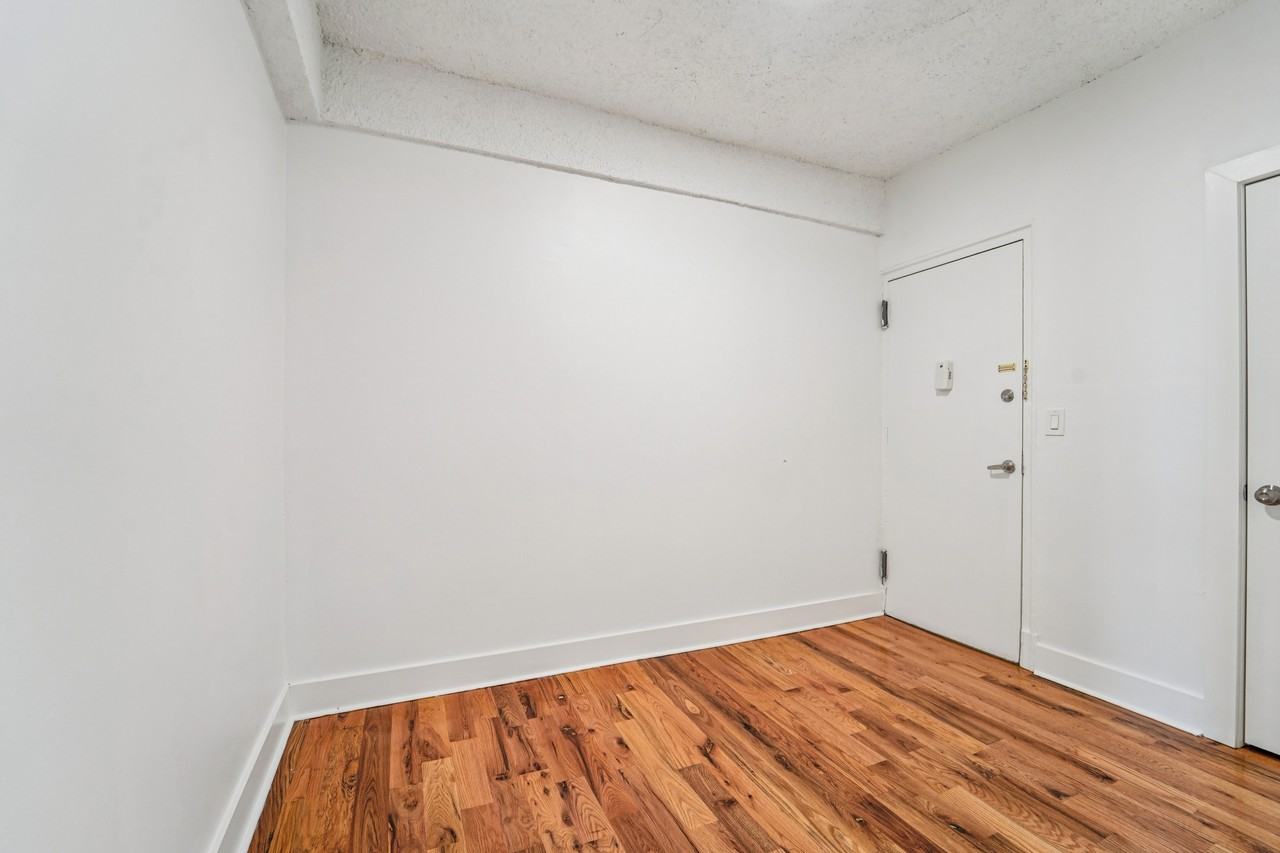 Spaxalaya 106 Harrison LLC - Photo 6 of 13