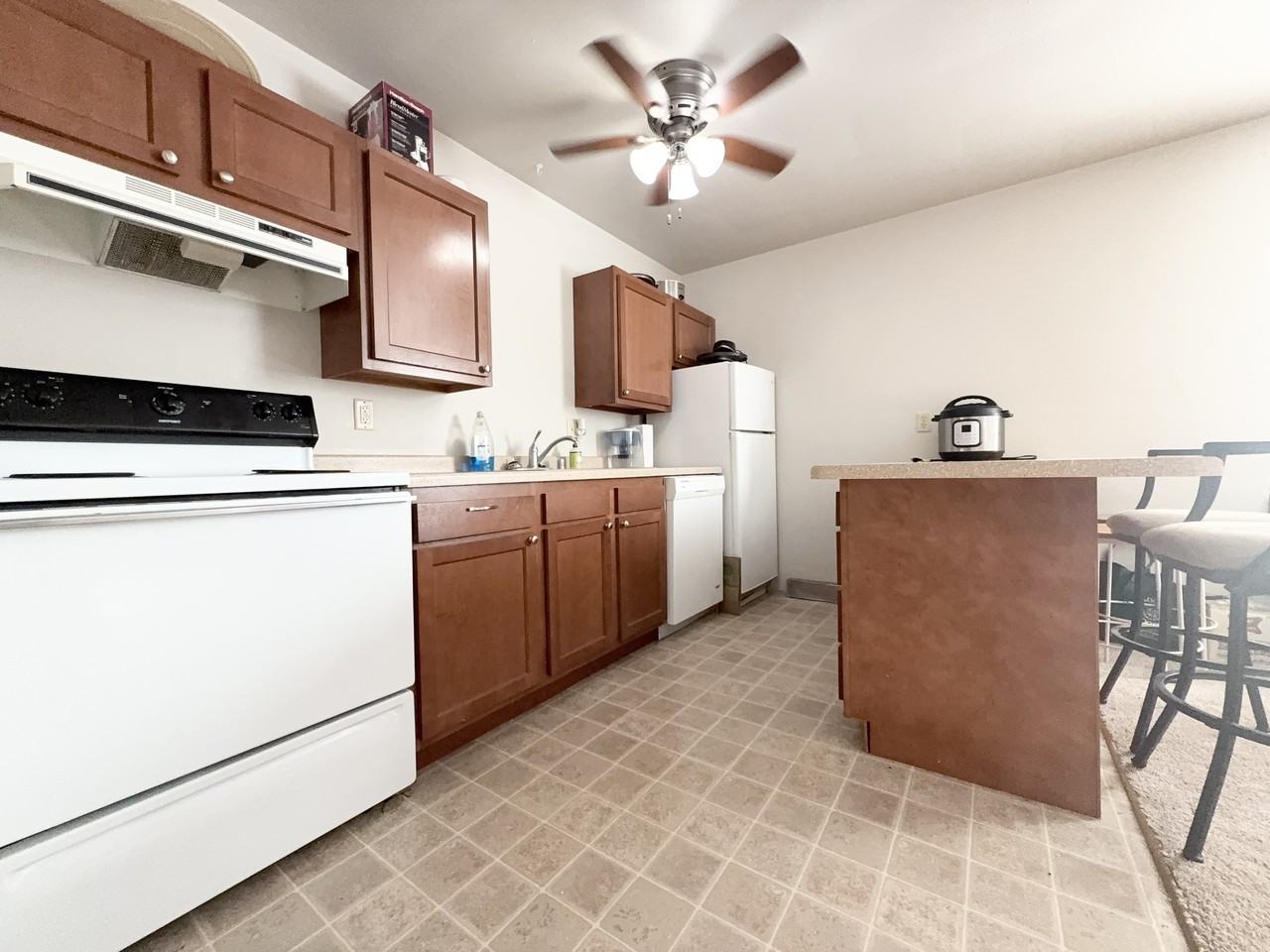 Viking House - Photo 2 of 35