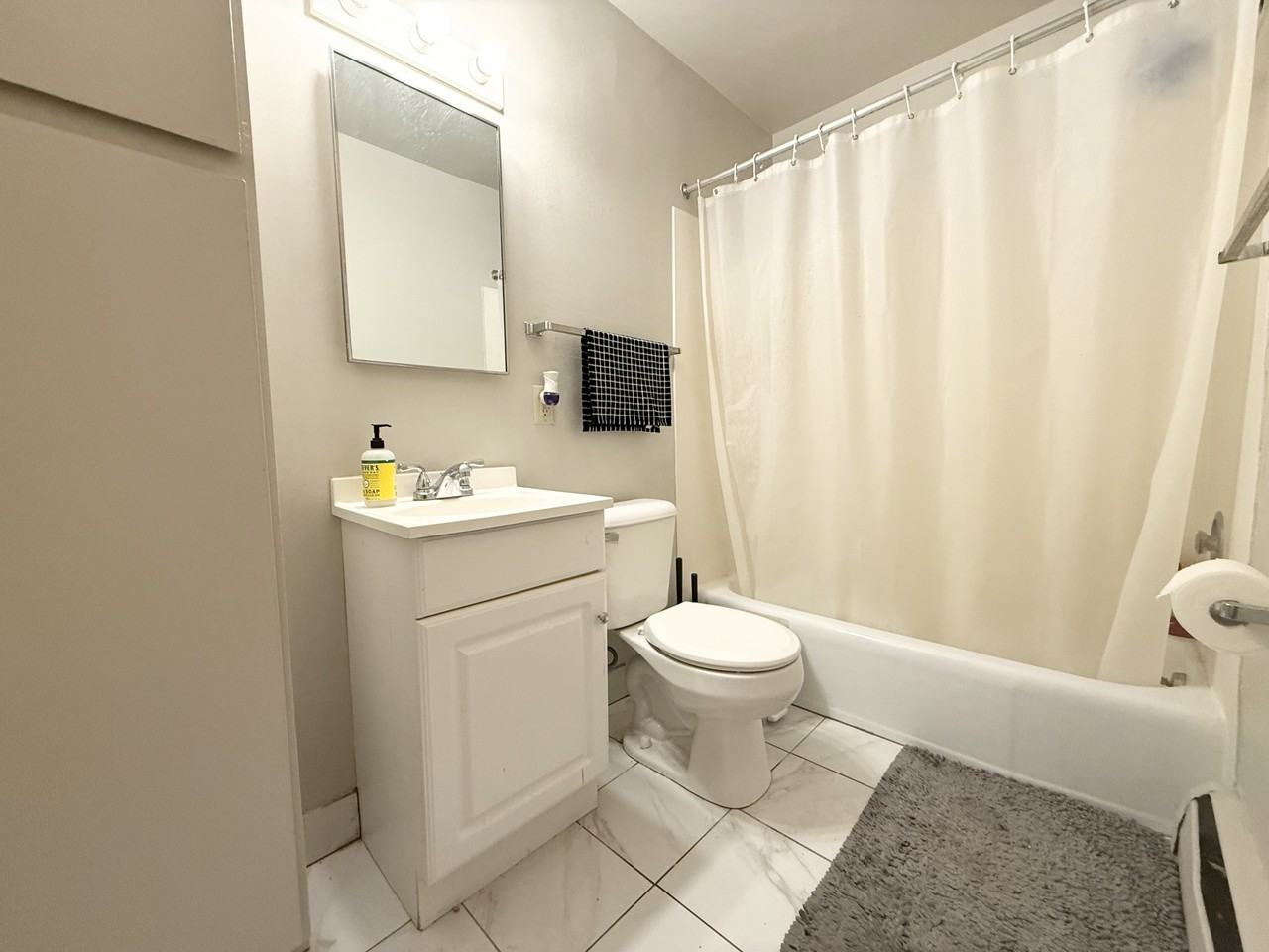 Viking House - Photo 7 of 35