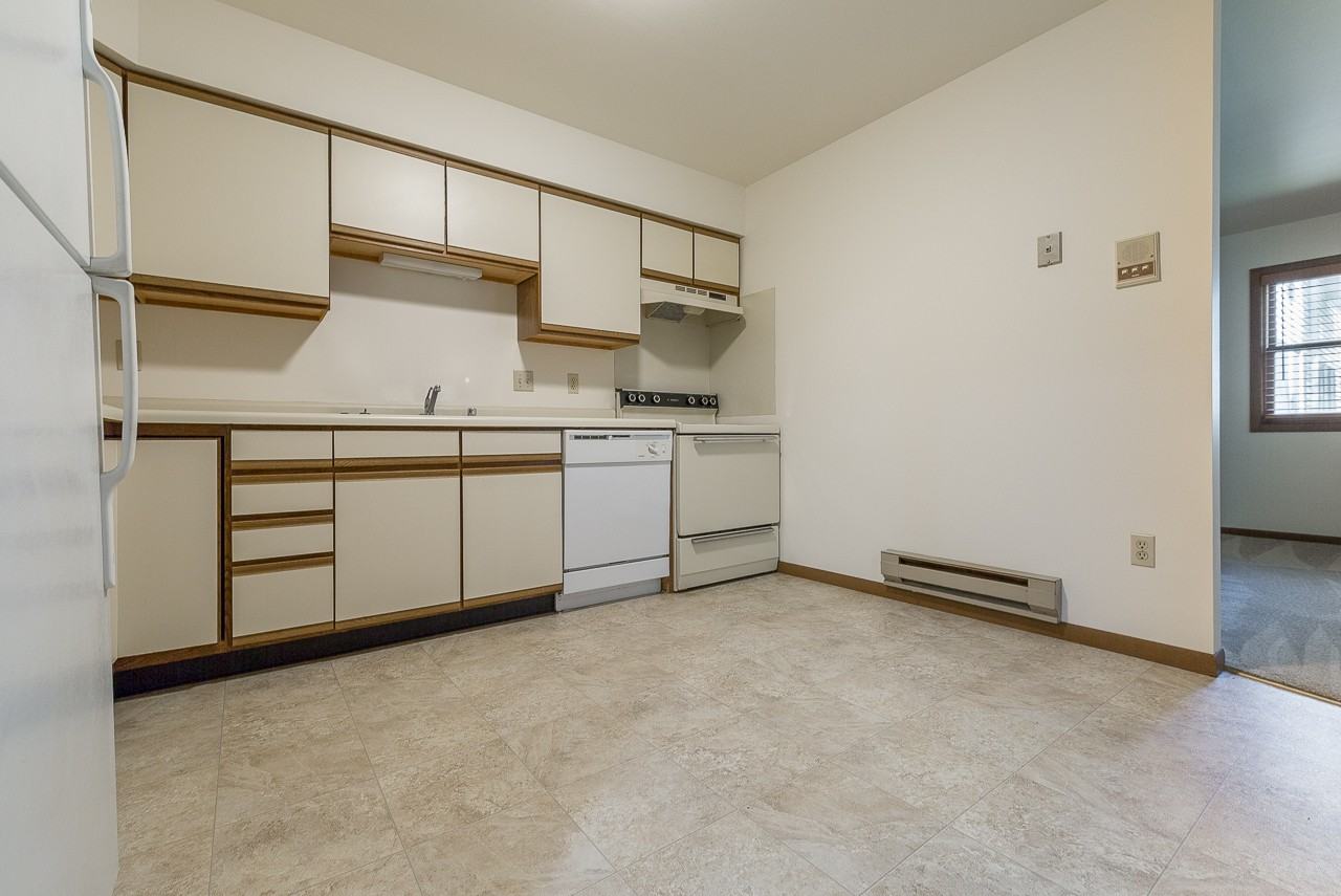 Williamstown Bay East - Photo 3 of 20