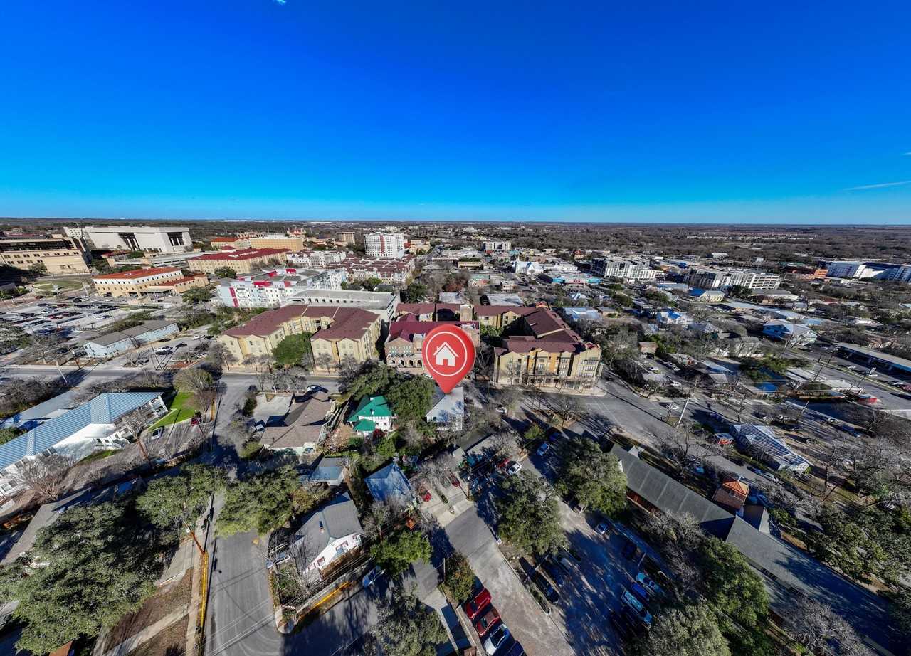 319 North Street - Photo 7 of 11