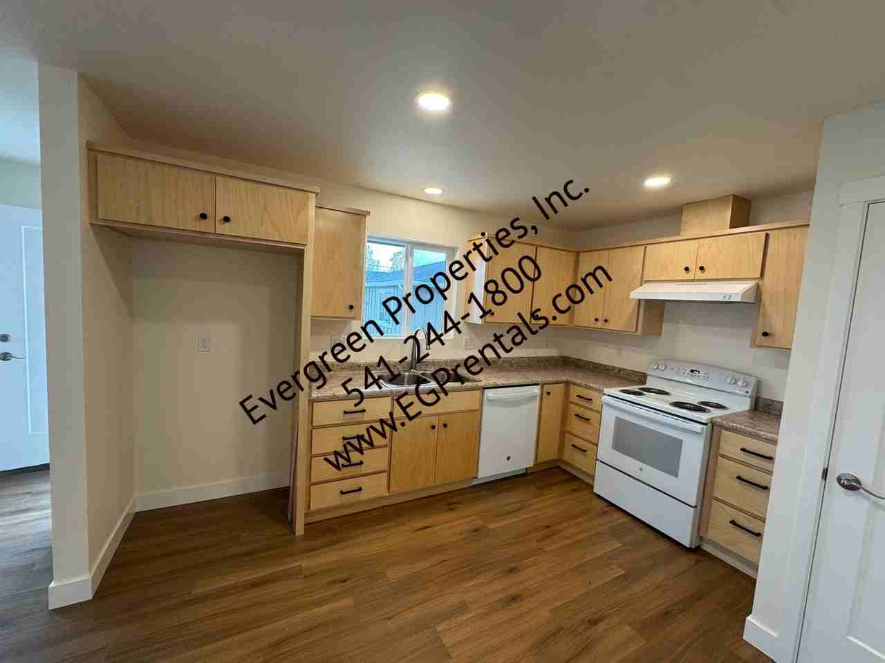 1650 Northwest Highland Avenue - Photo 2 of 19