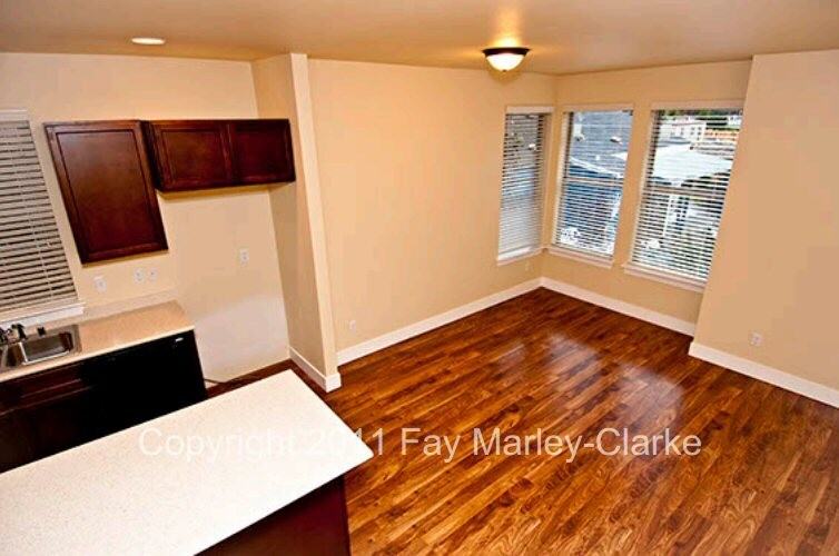 Gravelly Lake Townhomes LLC - Photo 7 of 31