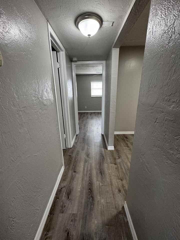 River West Apartments - Photo 4 of 50