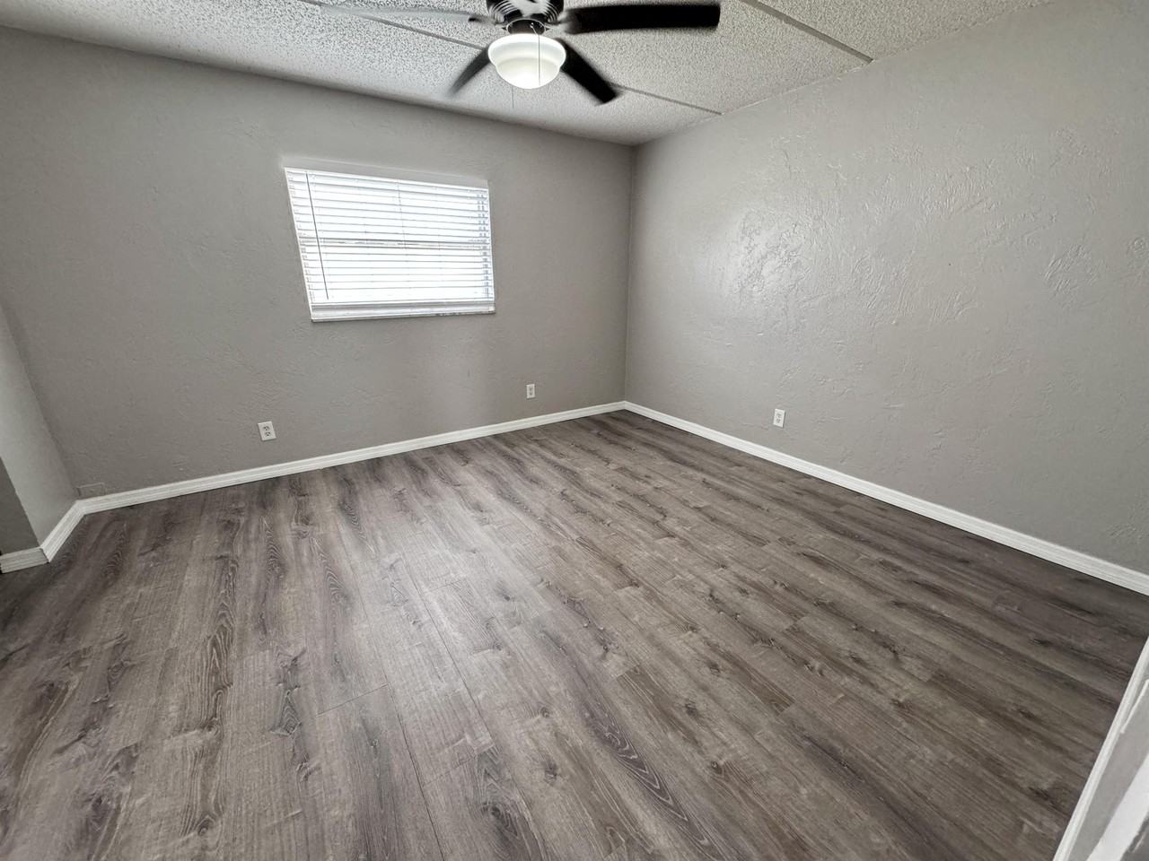 River West Apartments - Photo 6 of 50