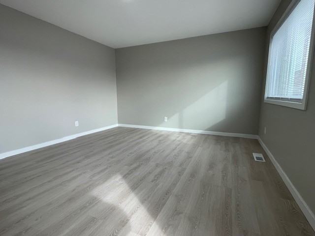 1010 Main Avenue - Photo 3 of 14