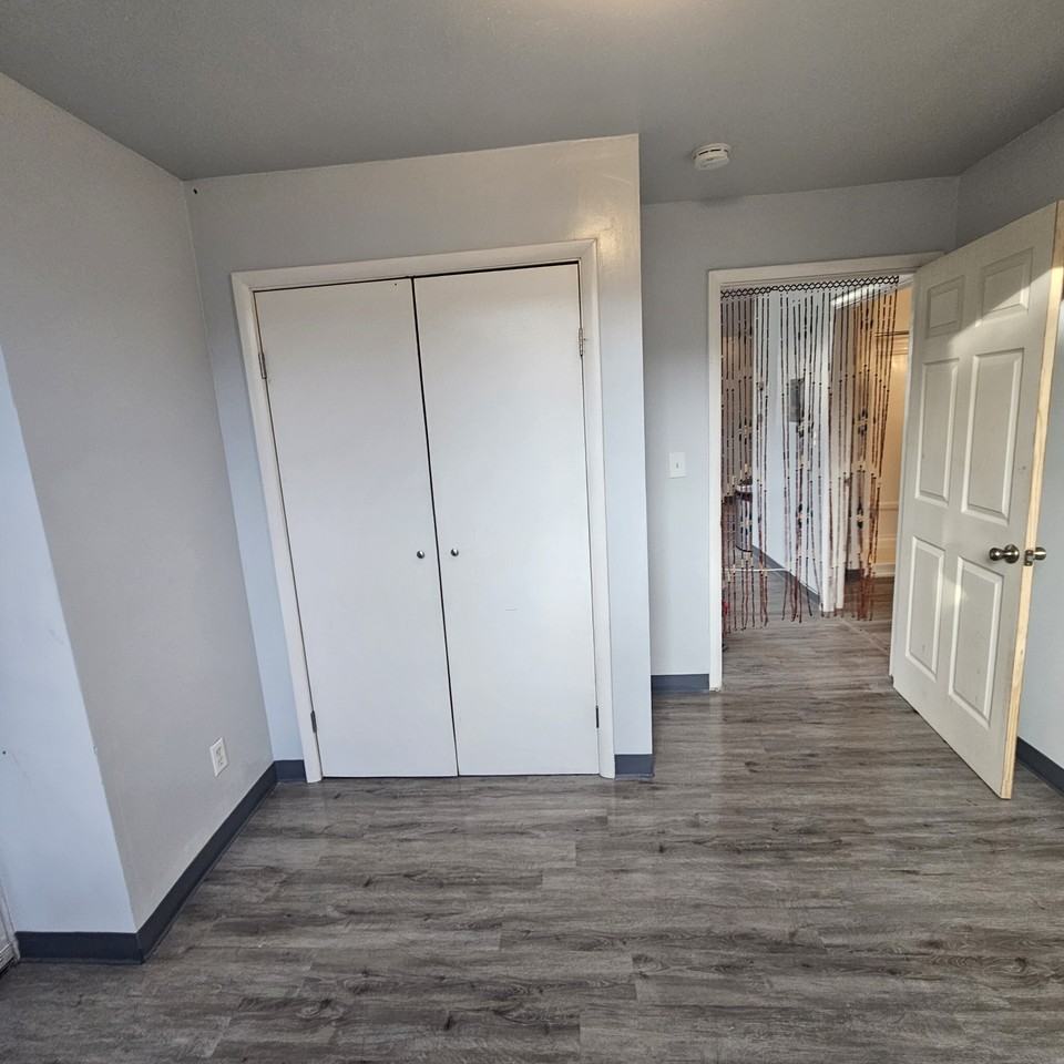 55 South Main Street - Photo 5 of 7