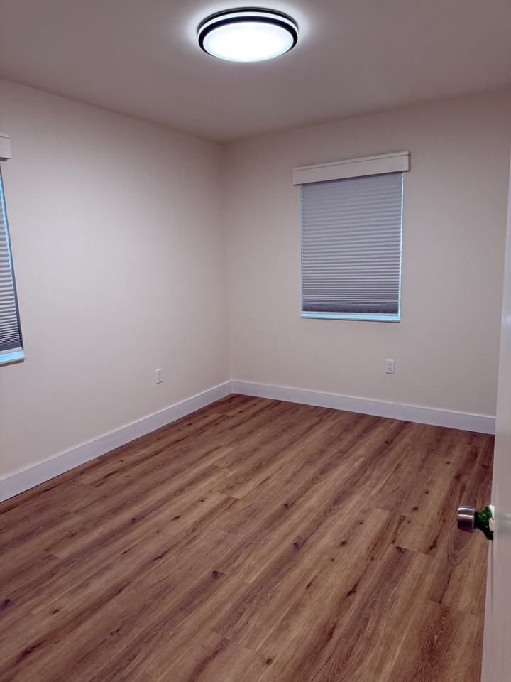 133 Truxton Dr #NA - Photo 3 of 15