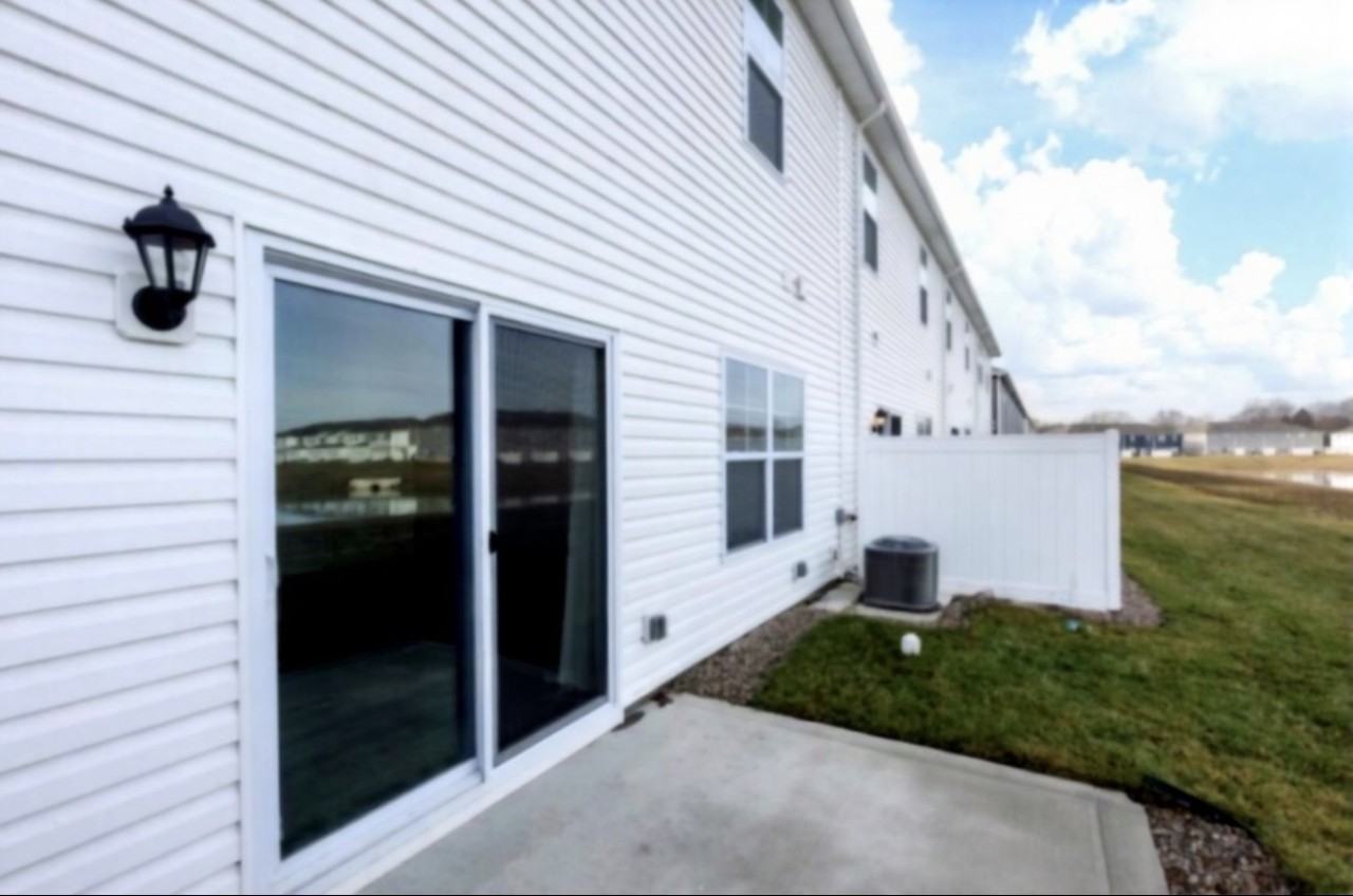 6296 Marinelli Dr S - Photo 2 of 17