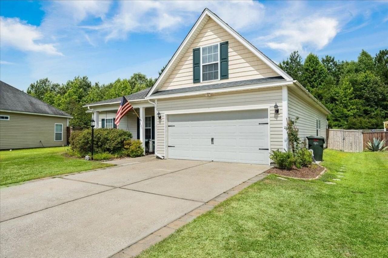 421 Brawley Dr #NA - Photo 2 of 25