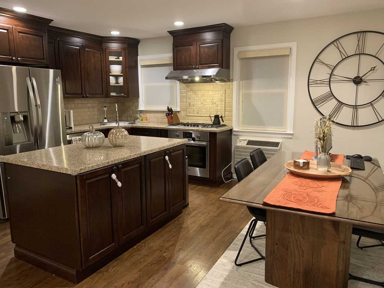 8 Blackford Ave #1 - Photo 3 of 7