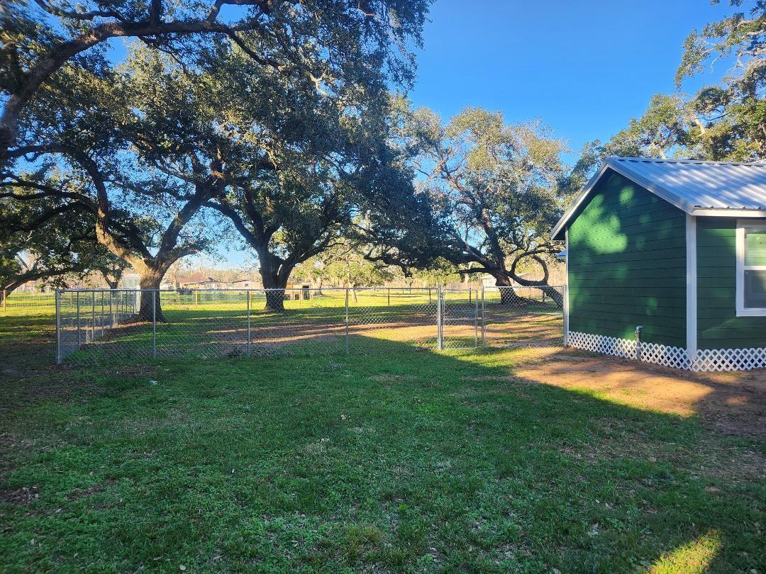 6222 Stephen F Austin Rd #NA - Photo 2 of 20