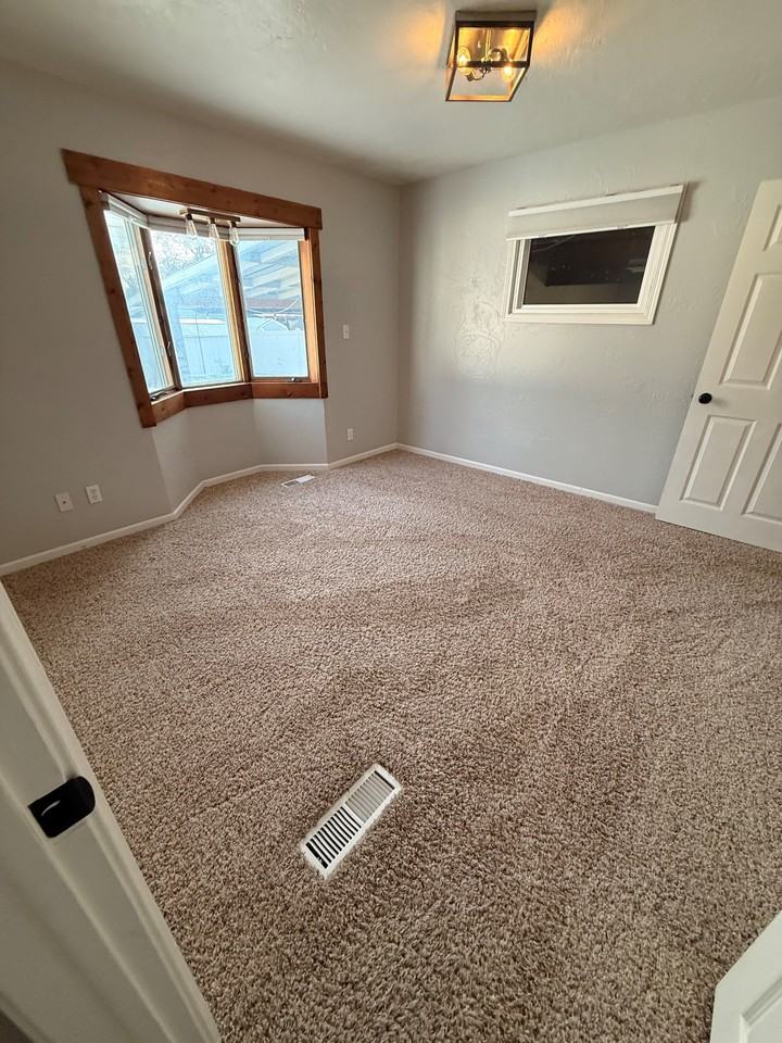 124 Riverview B #NA - Photo 4 of 13