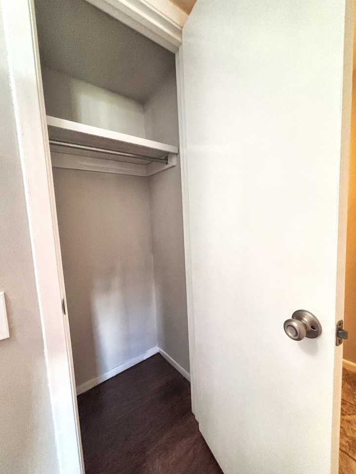 145 Lakebend Cir #145 - Photo 6 of 16