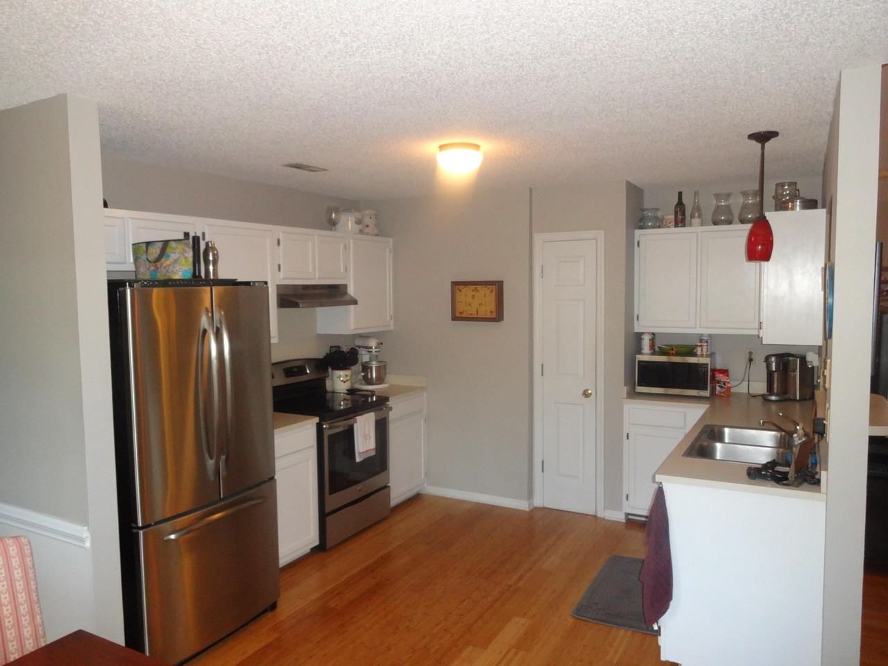 388 Culver Ave #NA - Photo 6 of 8