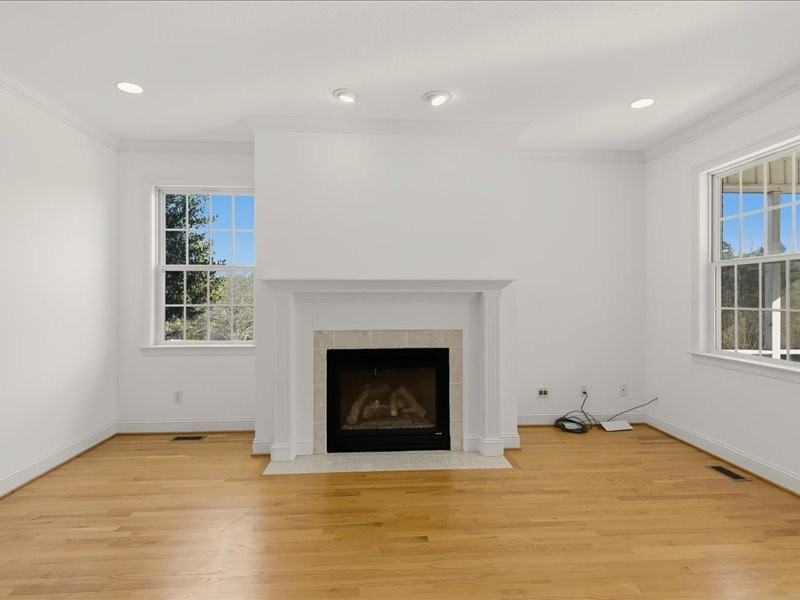 5320 Baumgardner Rd #1 - Photo 6 of 50