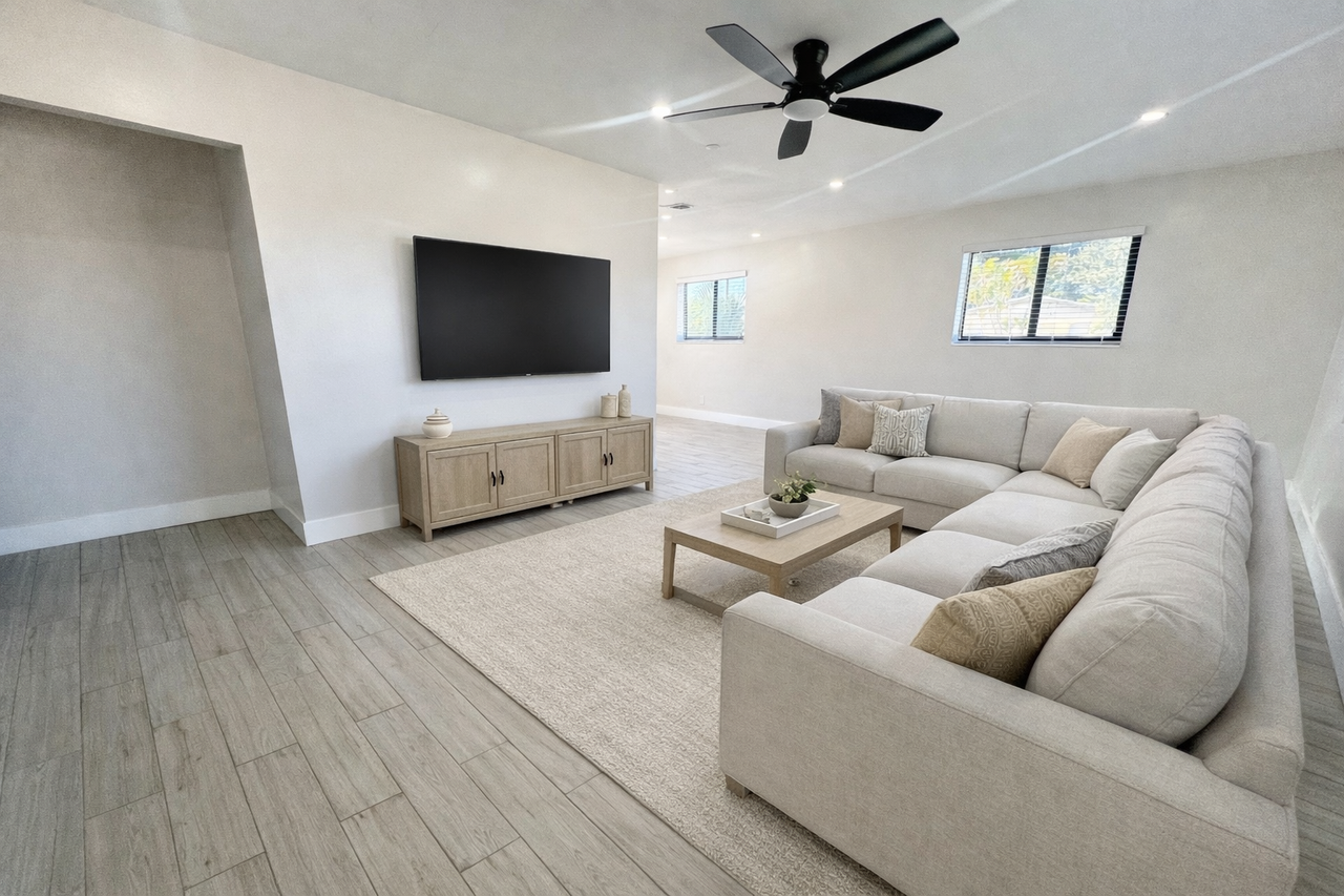 412 Sw 27th Ter #NA - Photo 2 of 15