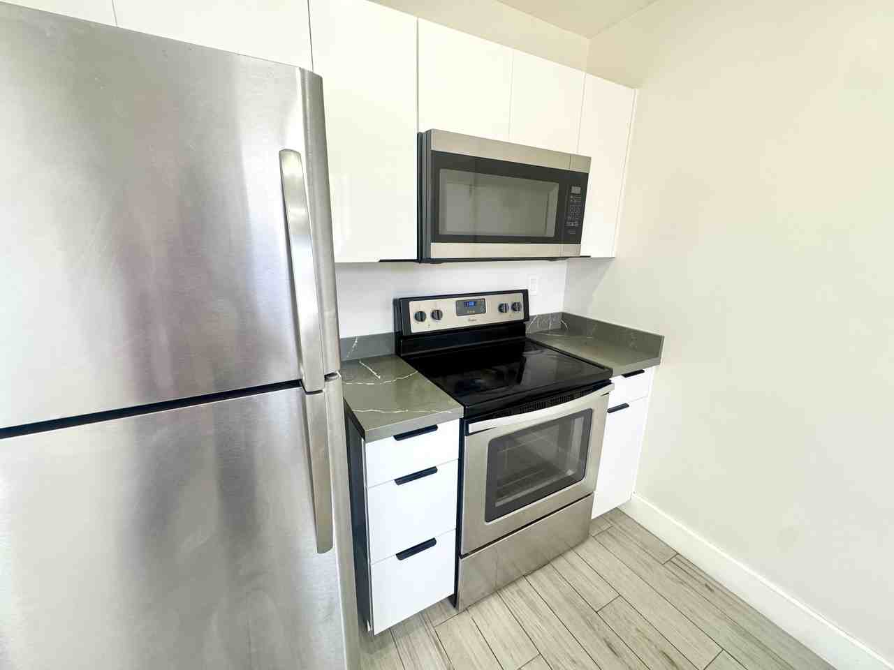 412 Sw 27th Ter #NA - Photo 7 of 15