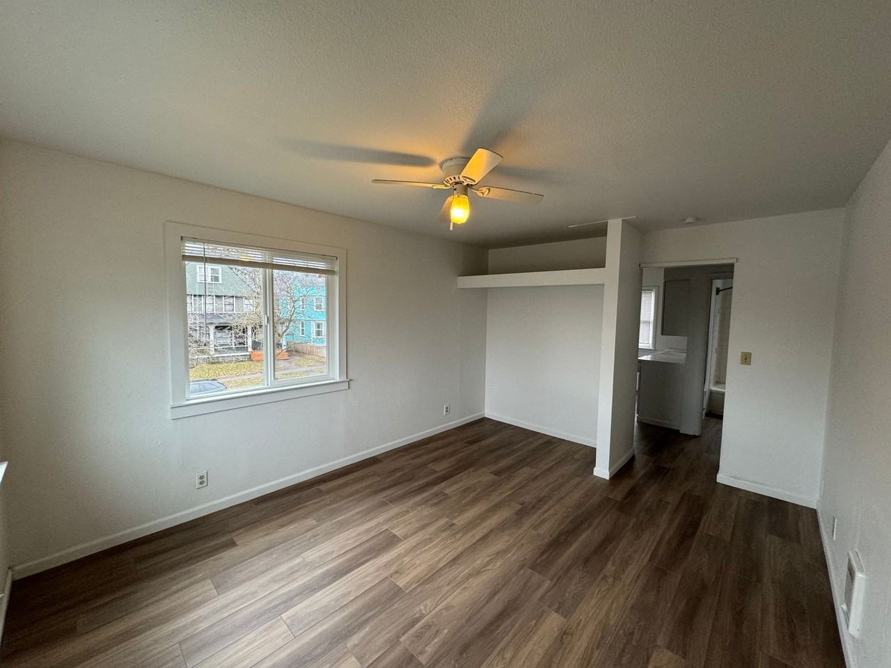 Elm Apartments in Browne's Addition! - Photo 3 of 7