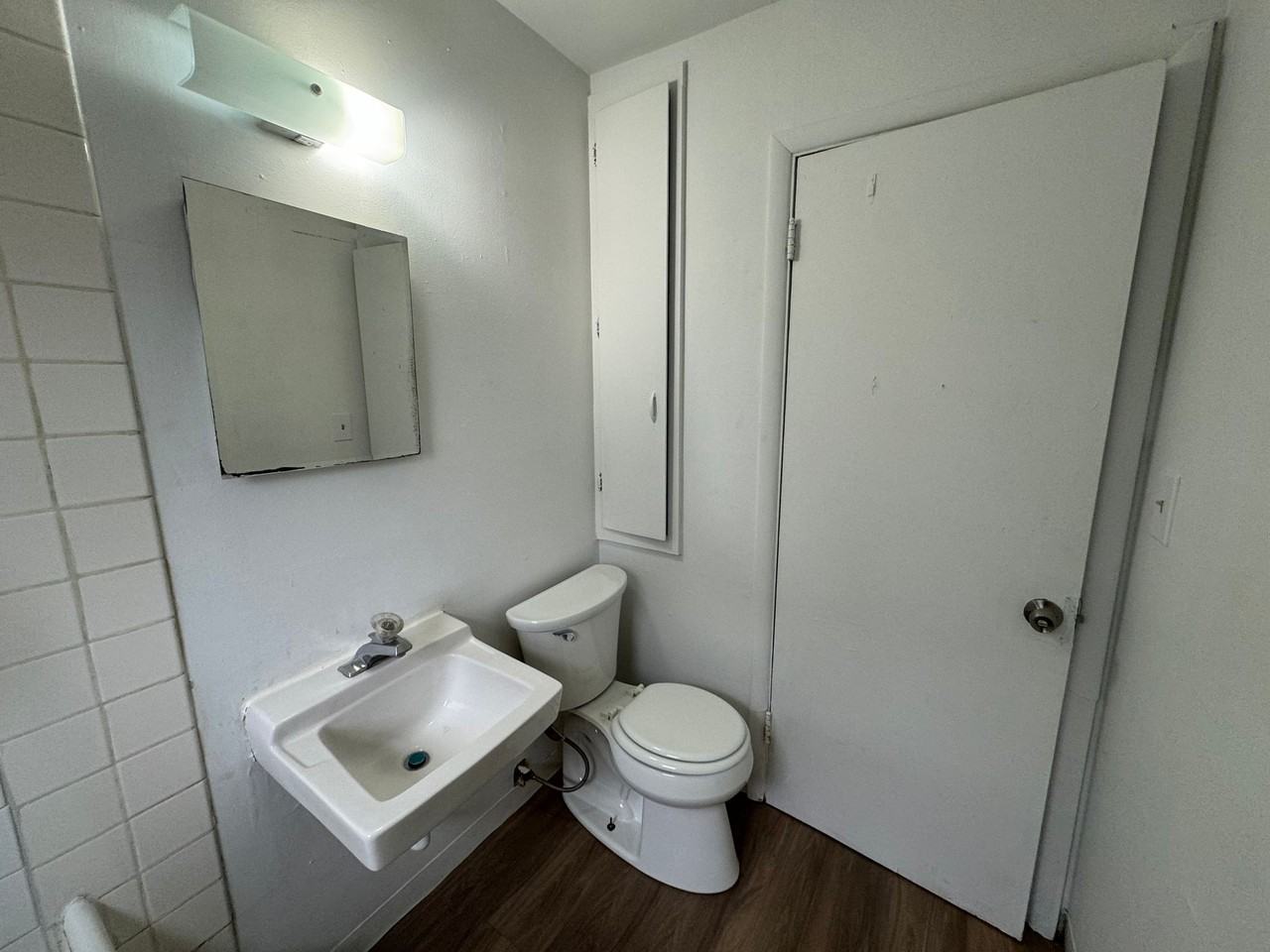 Elm Apartments in Browne's Addition! - Photo 6 of 7