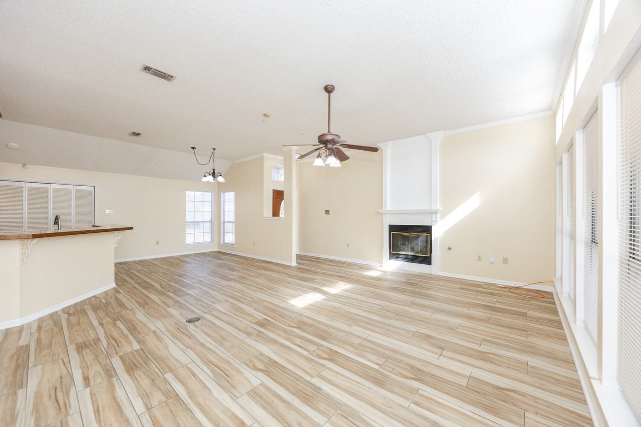 13422 S Fairview Ave #NA - Photo 4 of 20