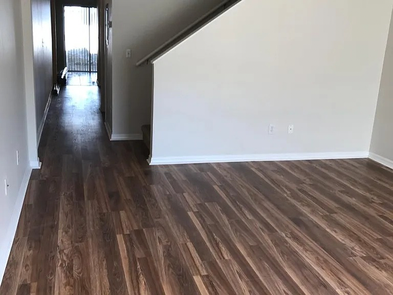 2261 Fluorshire Dr - Photo 5 of 10