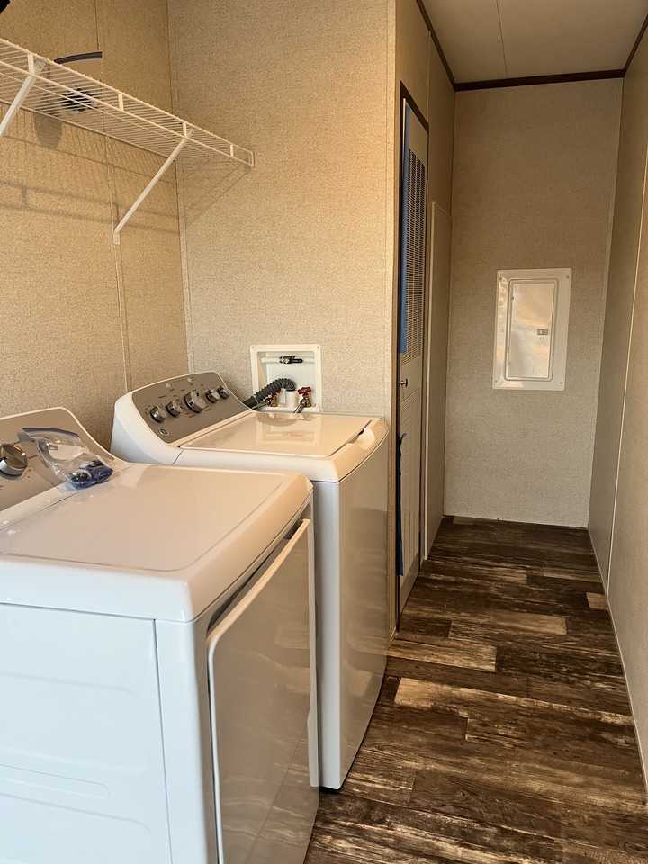 378 Antley Rd #NA - Photo 6 of 15