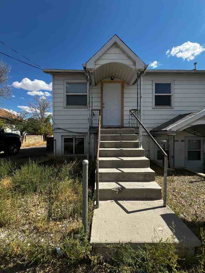 698 Ridge Ave #698 - Photo 3 of 26