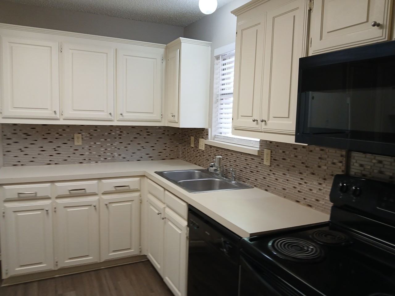 3202 Foxboro Dr #3202 - Photo 5 of 13