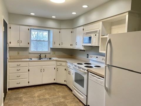 1634 Maywick Dr #1634 - Photo 7 of 12